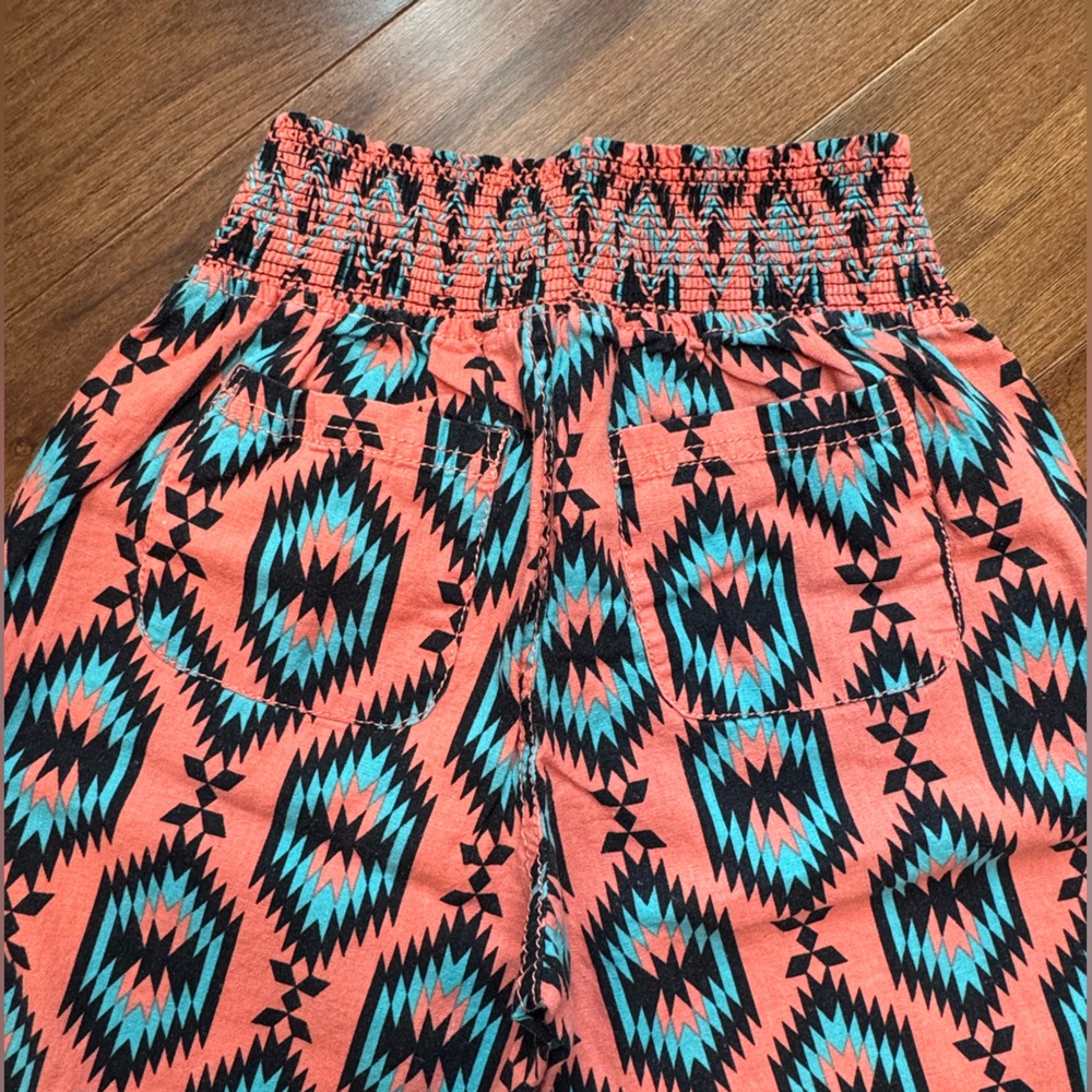 KISS & CRY Boho Style Pants - Picture 5 of 8